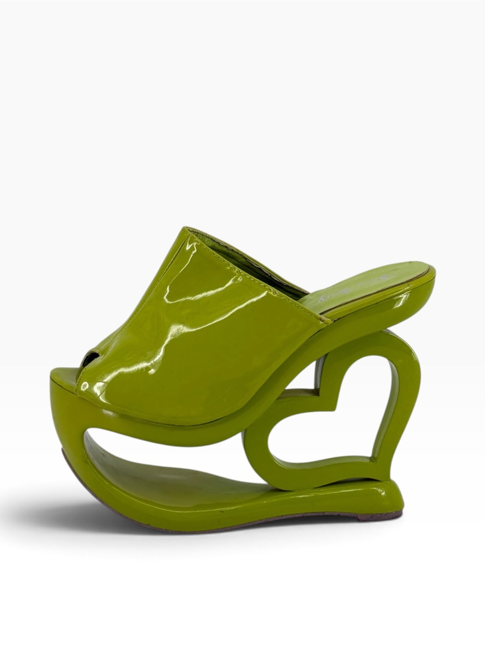 Show Story Lime Green Patent Heart-Heel Mule